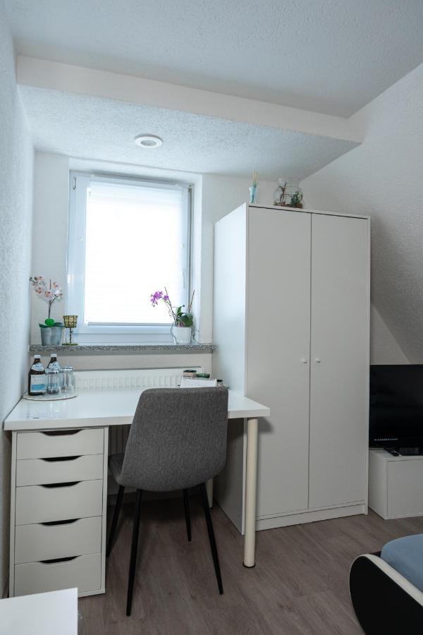 #1 Modernes Zimmer Mit Pool Und Garten Memmingen Extérieur photo