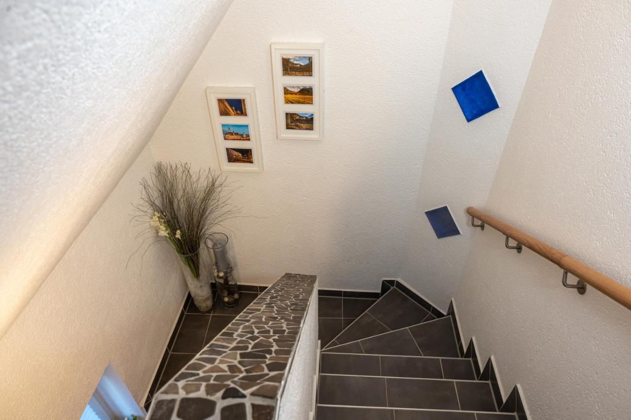 #1 Modernes Zimmer Mit Pool Und Garten Memmingen Extérieur photo