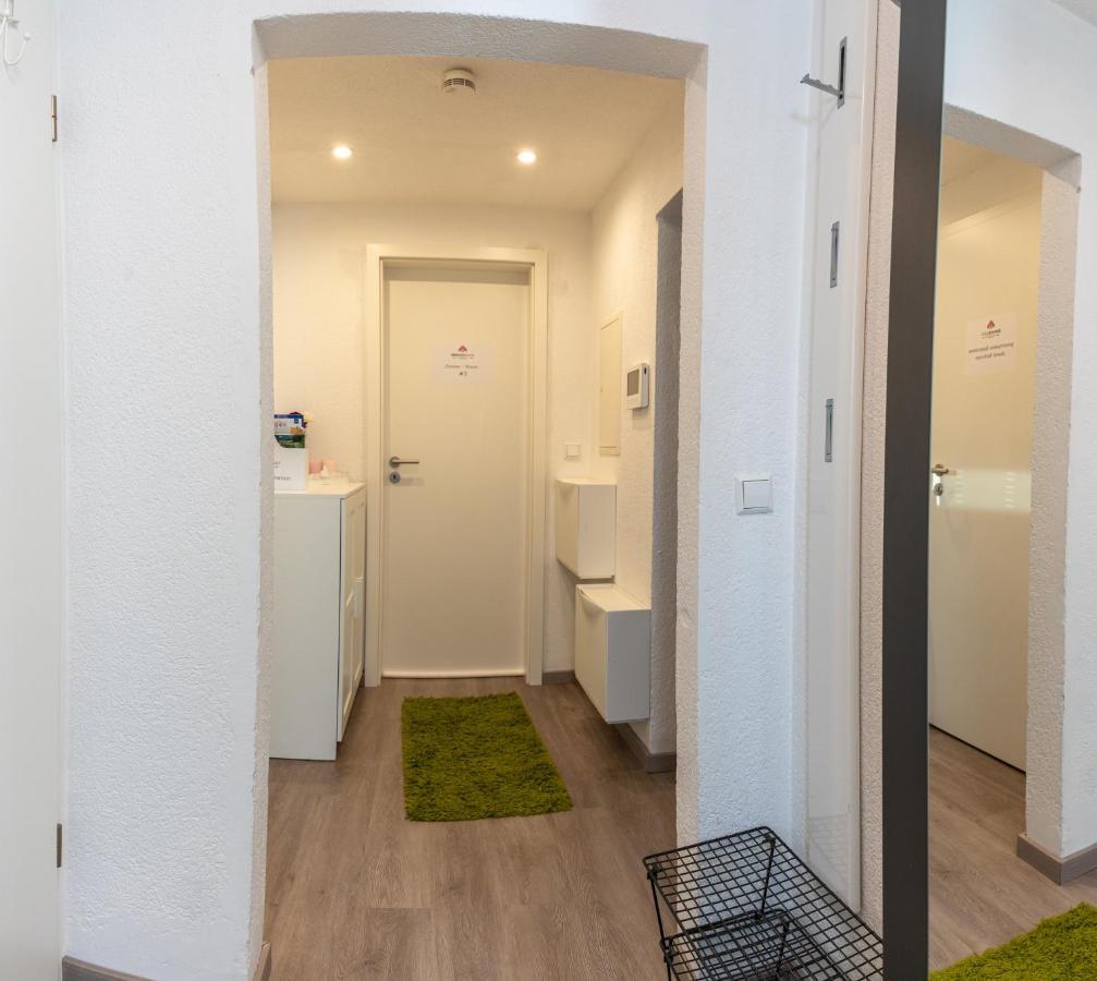 #1 Modernes Zimmer Mit Pool Und Garten Memmingen Extérieur photo