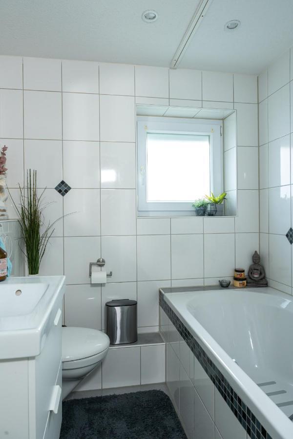 #1 Modernes Zimmer Mit Pool Und Garten Memmingen Extérieur photo