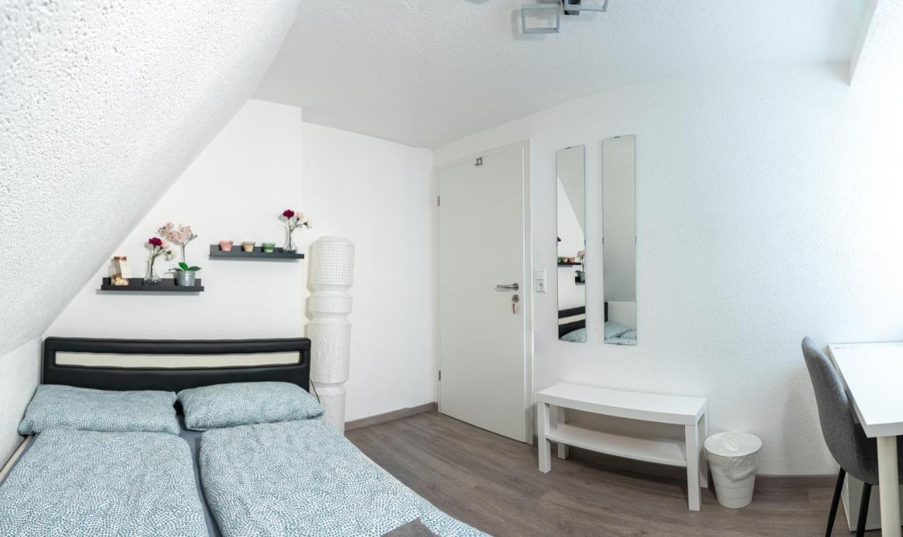 #1 Modernes Zimmer Mit Pool Und Garten Memmingen Extérieur photo